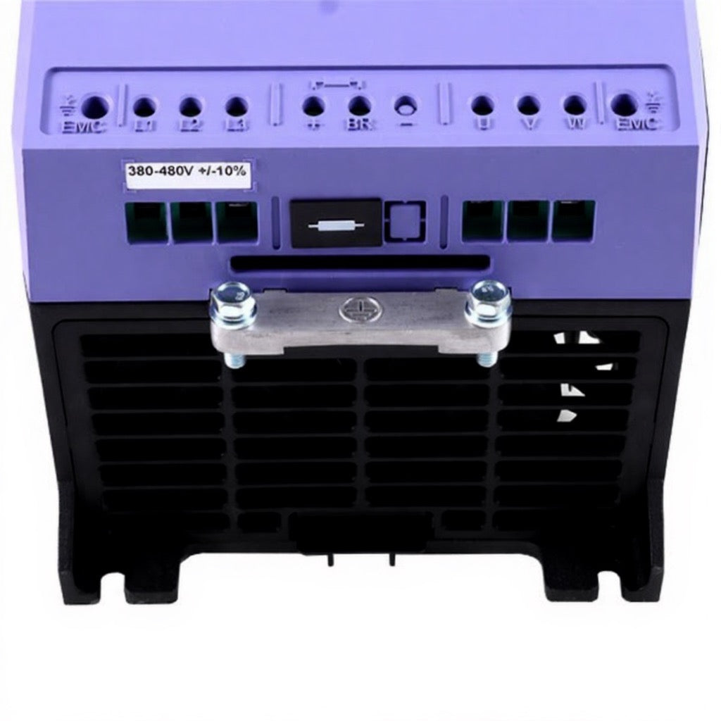 E3 IP20 30kW 400V 3ph AC Inverter, DBr, C2 EMC
